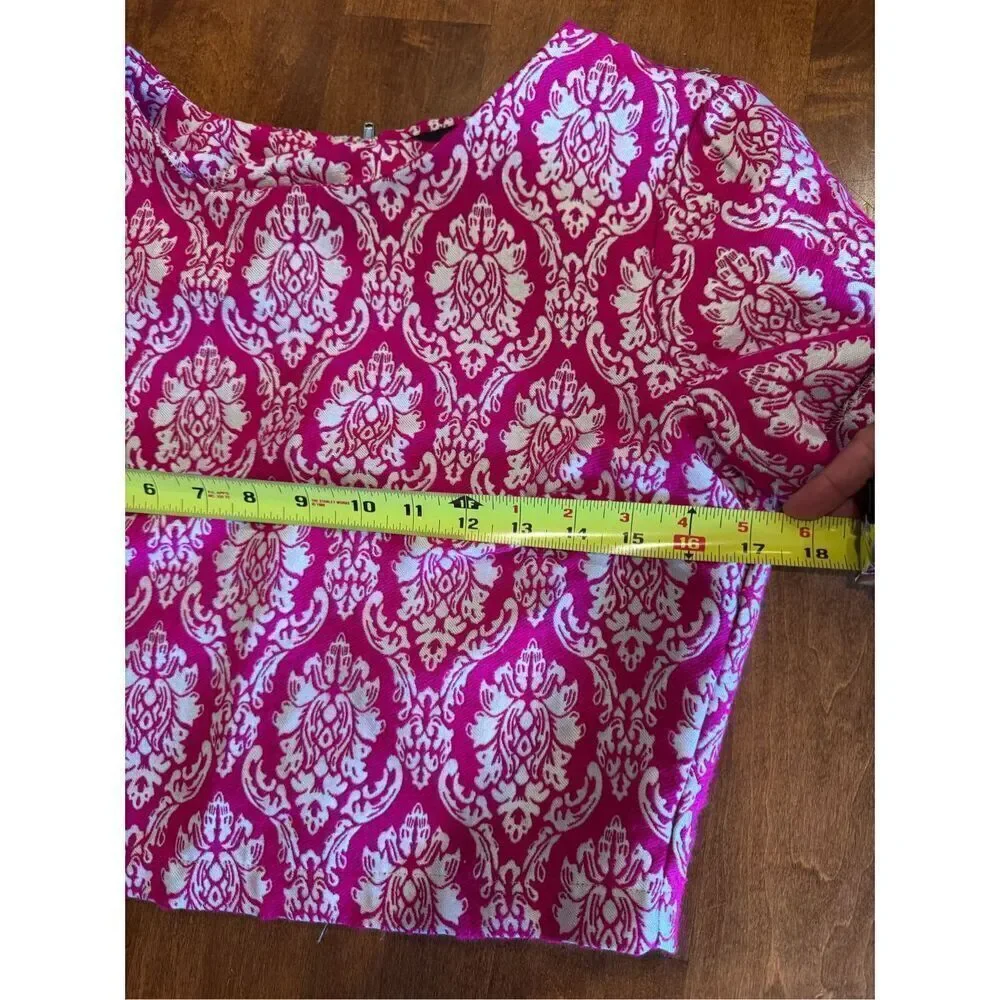 Woman’s jealous tomato pink crop dressy top size small